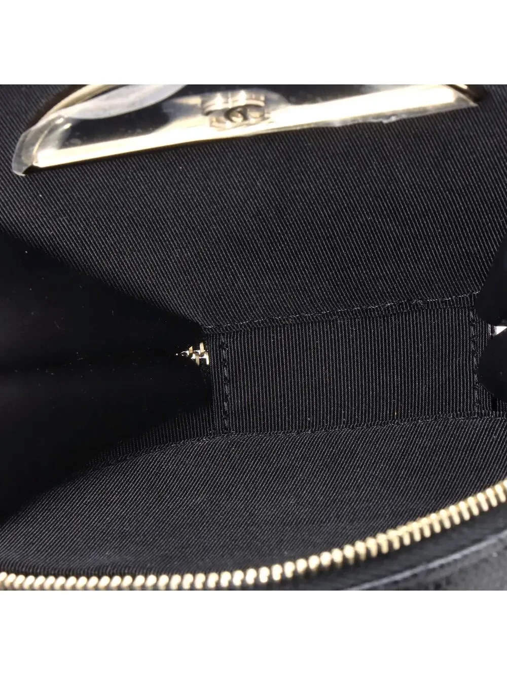 Chanel Handle With Care Round Vanity #287598C30B